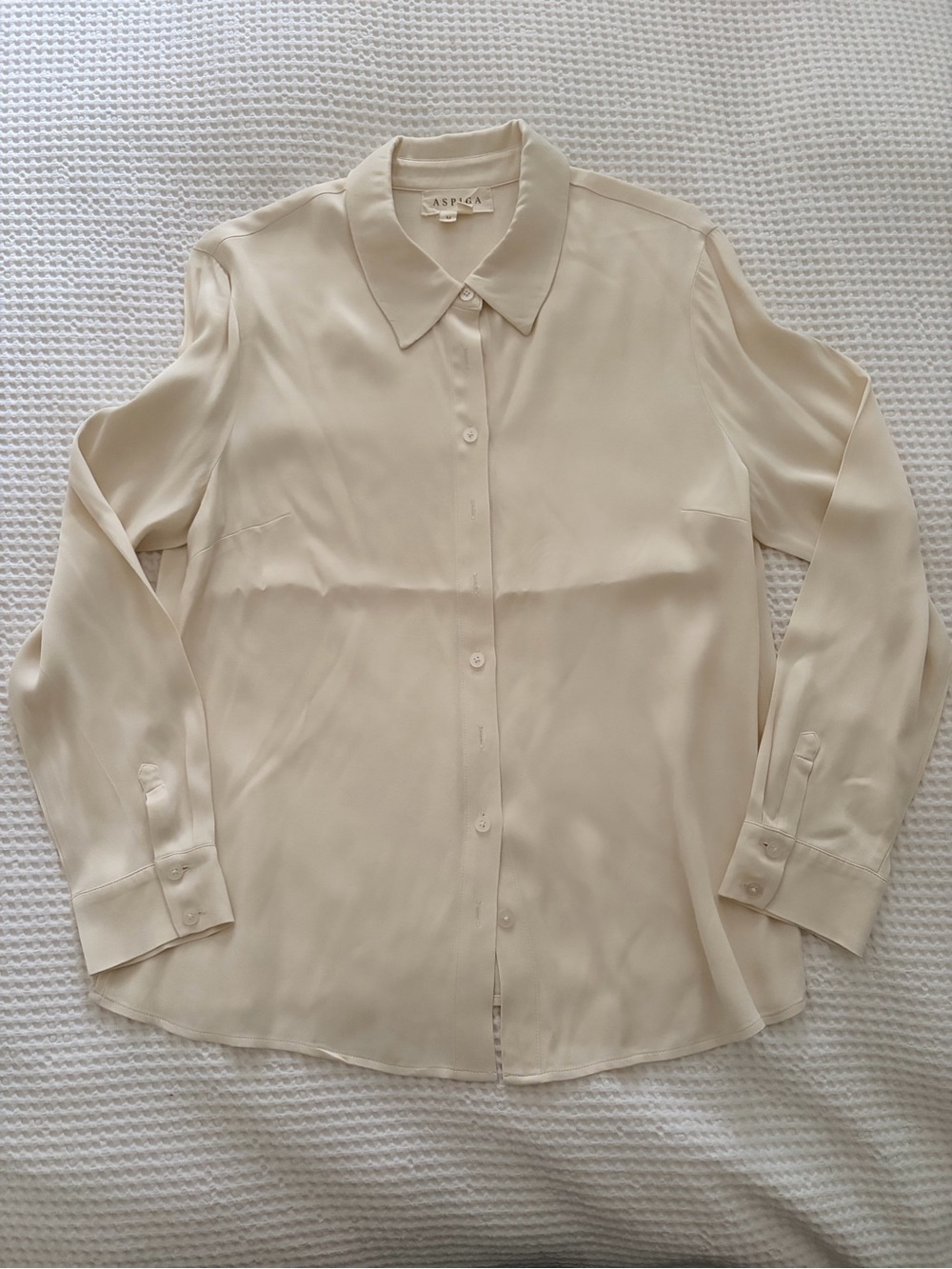 Aspiga Cream Silk Button-Up Blouse - Classic Long Sleeve
